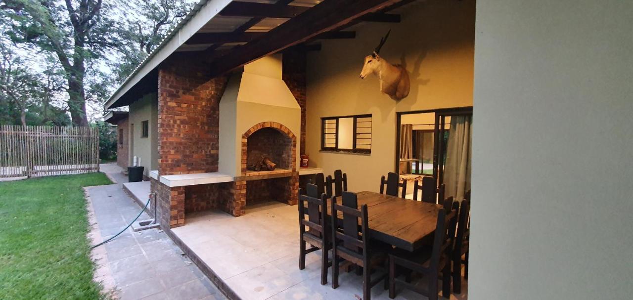 Honeybird Self Catering Accommodation Hluhluwe Ngoại thất bức ảnh