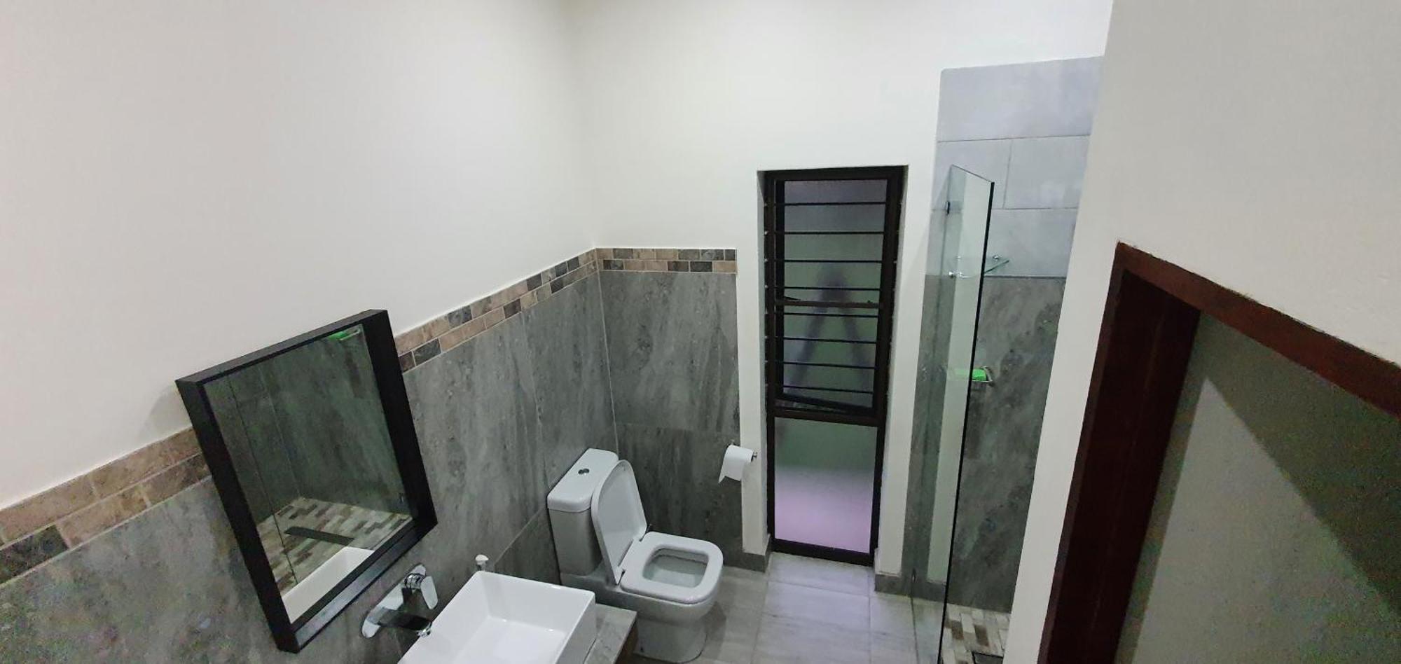 Honeybird Self Catering Accommodation Hluhluwe Ngoại thất bức ảnh