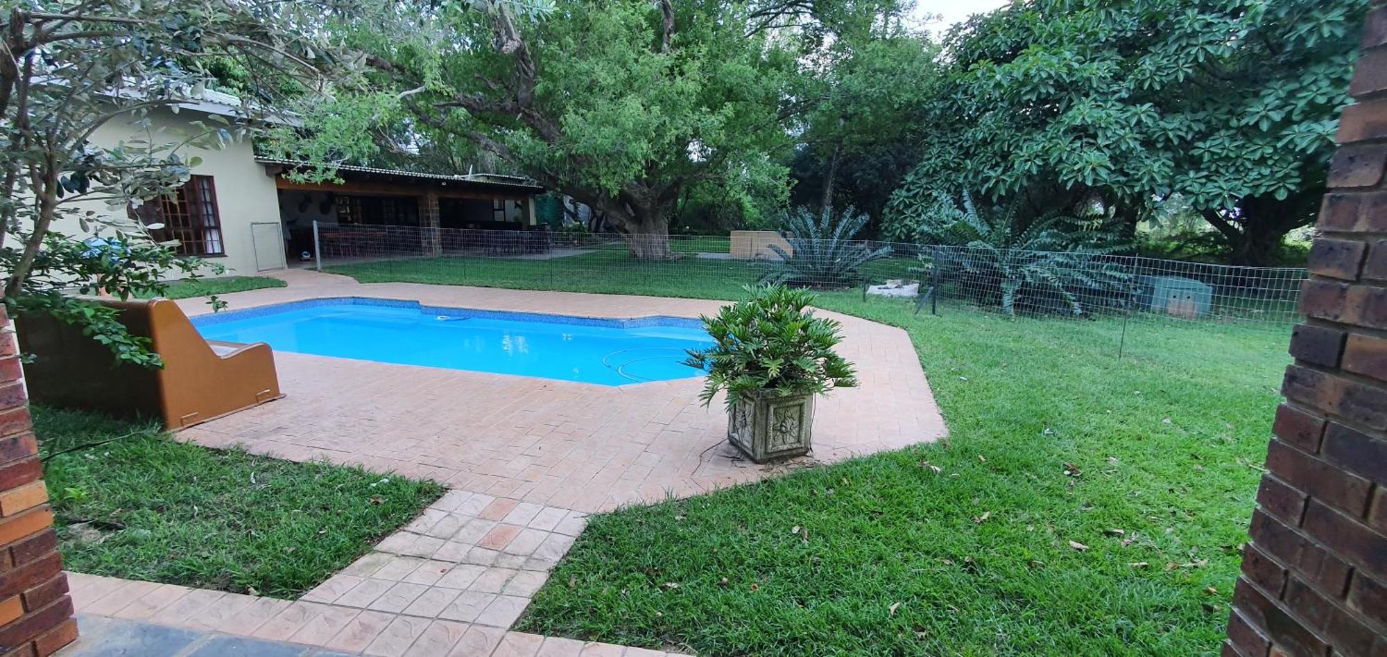 Honeybird Self Catering Accommodation Hluhluwe Ngoại thất bức ảnh