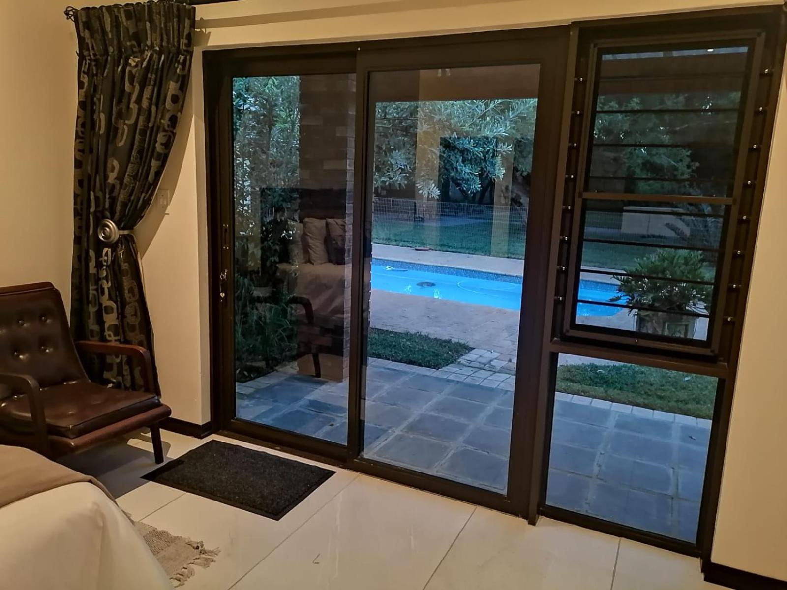 Honeybird Self Catering Accommodation Hluhluwe Ngoại thất bức ảnh